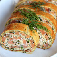 Рулет из форели в блинчиках